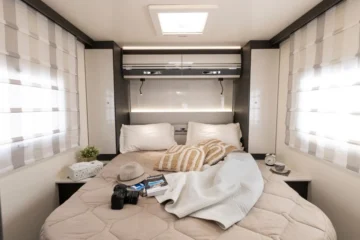 Classic Motorhome 4 Berth Room for up to 4 guests
