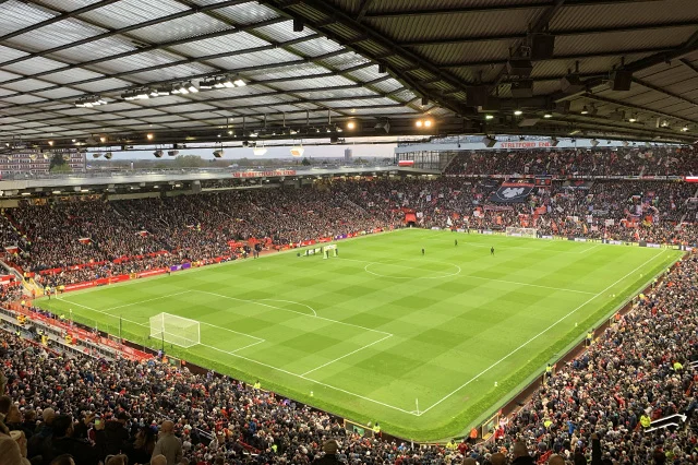 Manchester United vs Aston Villa